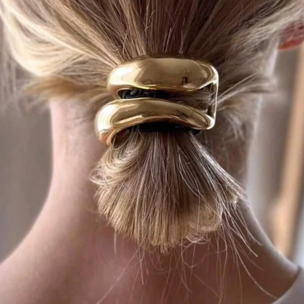 NWOT Gold Hair Tie Accessory